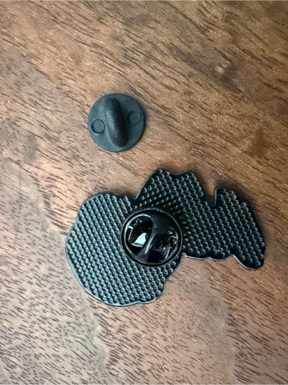 Kevin from The Office lapel pin - Picture 2 of 2